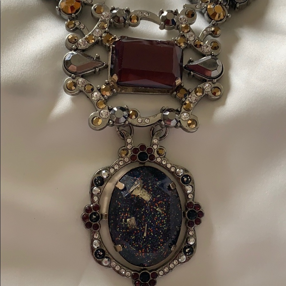 Zara show stopping necklace !!